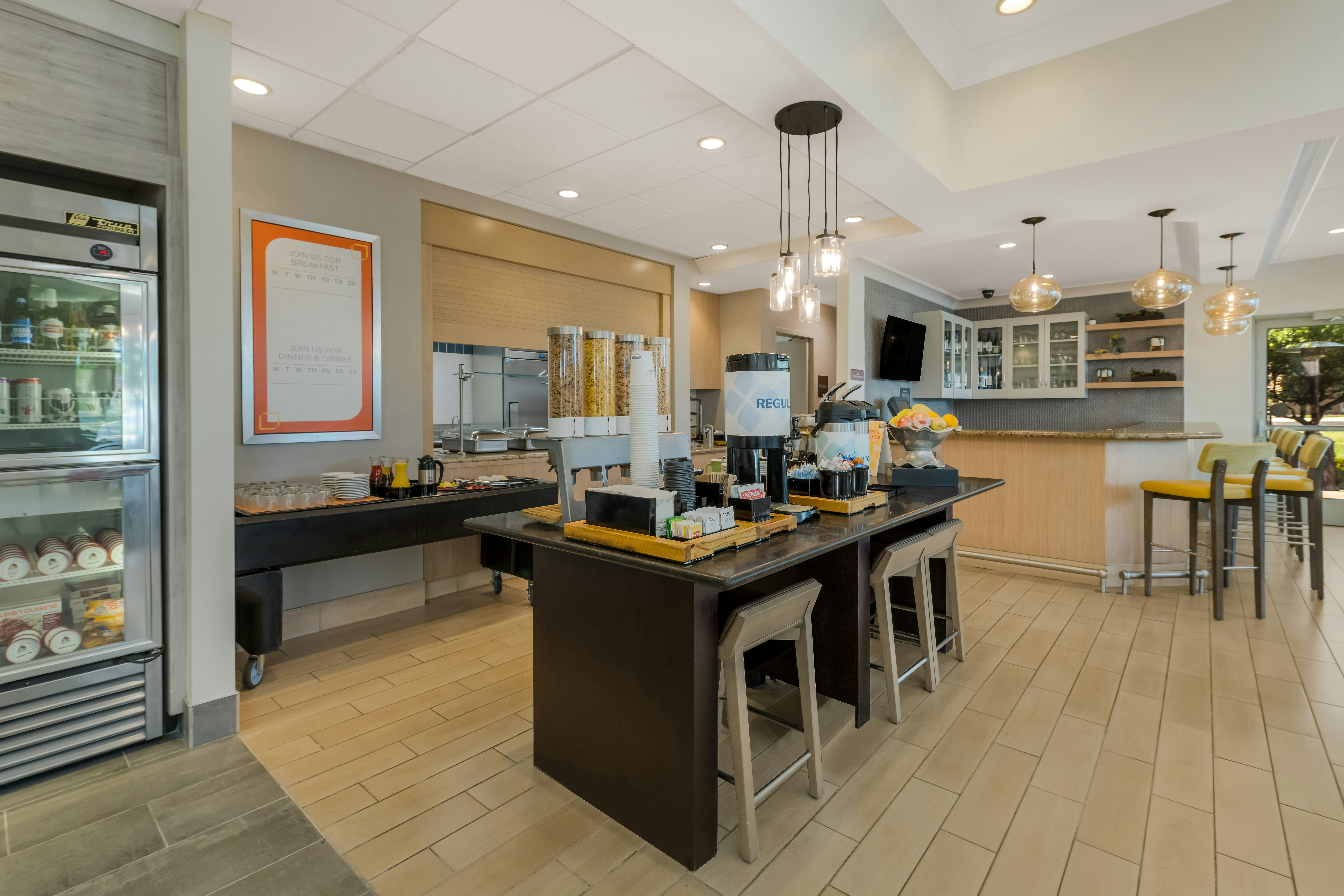 Hilton Garden Inn Rockford 40/64