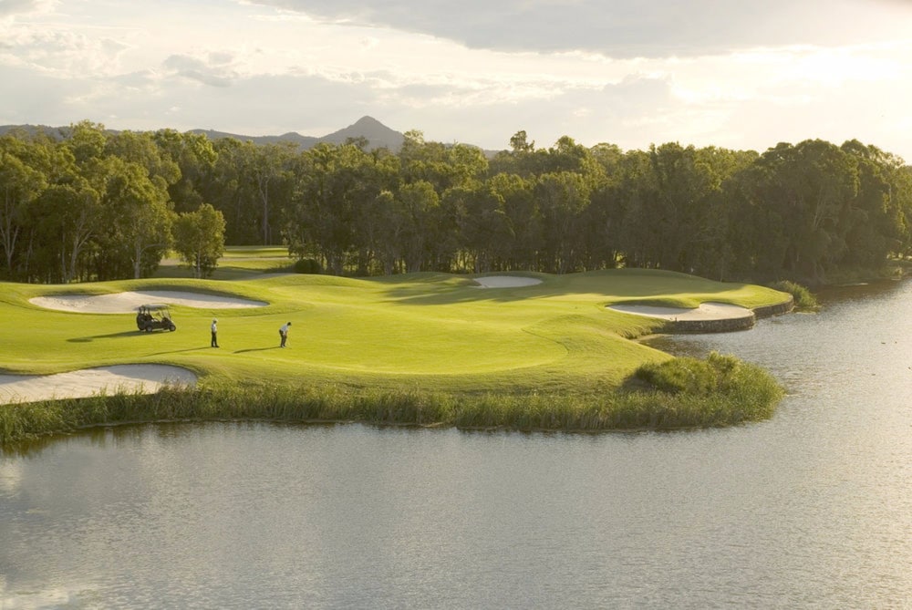 Noosa Springs Golf Resort Spa 23/65