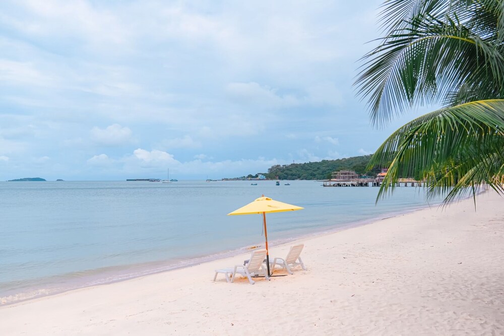 Samed Seaside Resort 77/80