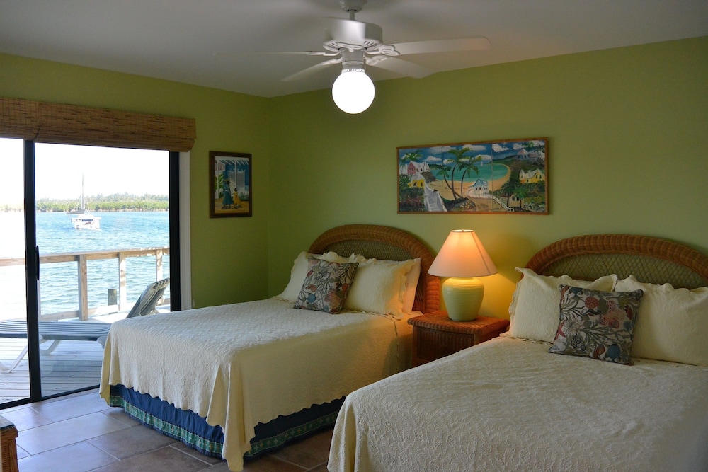 Green Turtle Club Resort Marina 7/46