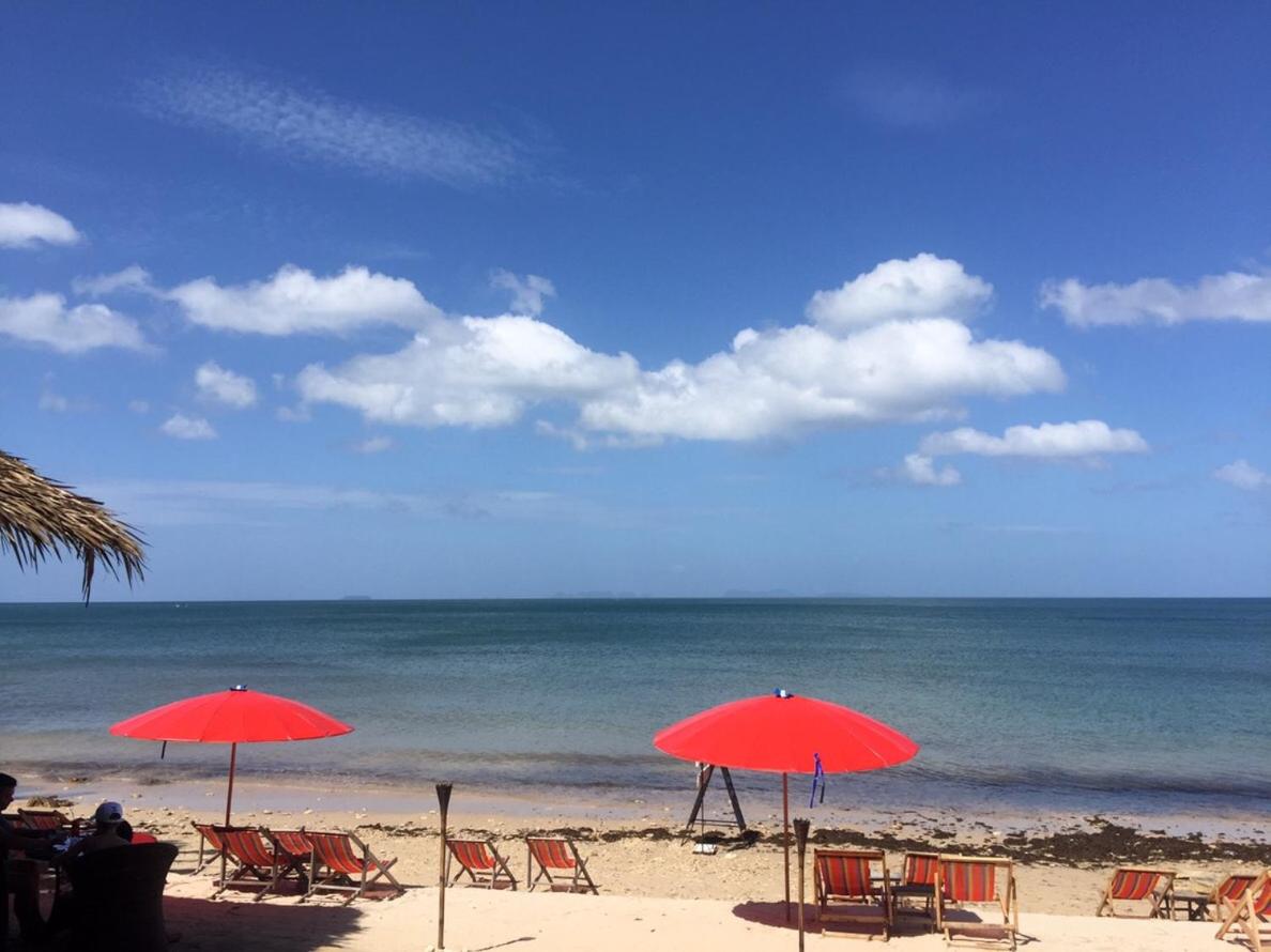 Nautilus Right On The Beach Resort - Adults Only 53/61