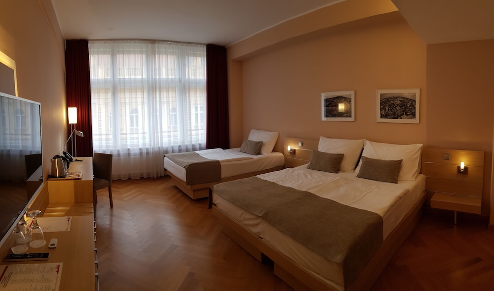 Amarilis Jerome Hotel 13/57