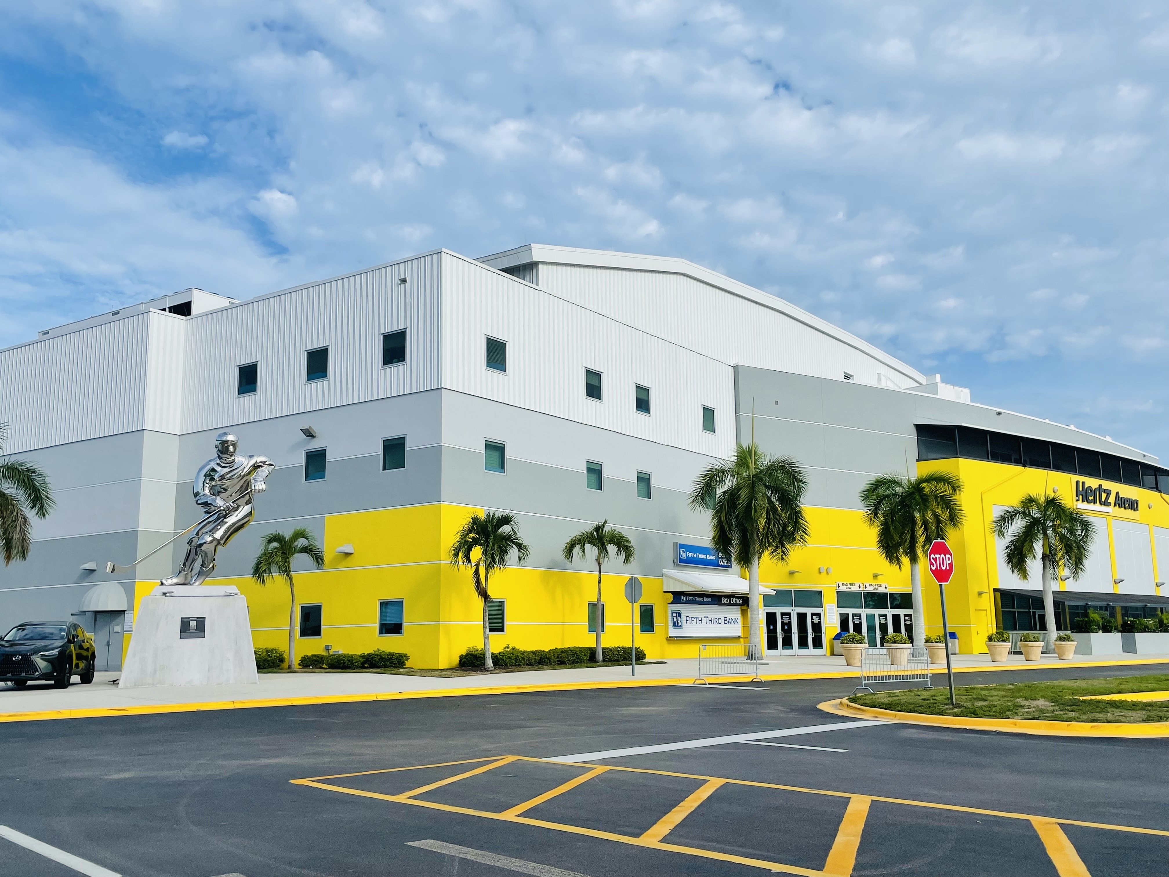 Crowne Plaza Ft. Myers Gulf Coast, An Ihg Hotel 69/78