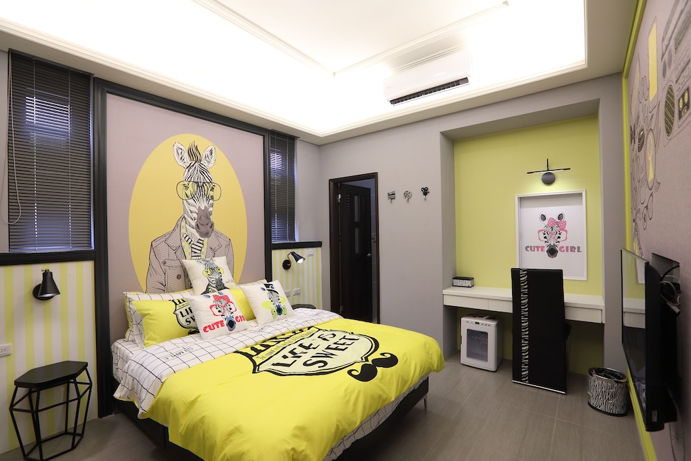 Happiness Station B&B 14/50