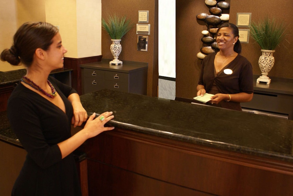 DoubleTree by Hilton Rocky Mount Hotel 10/44