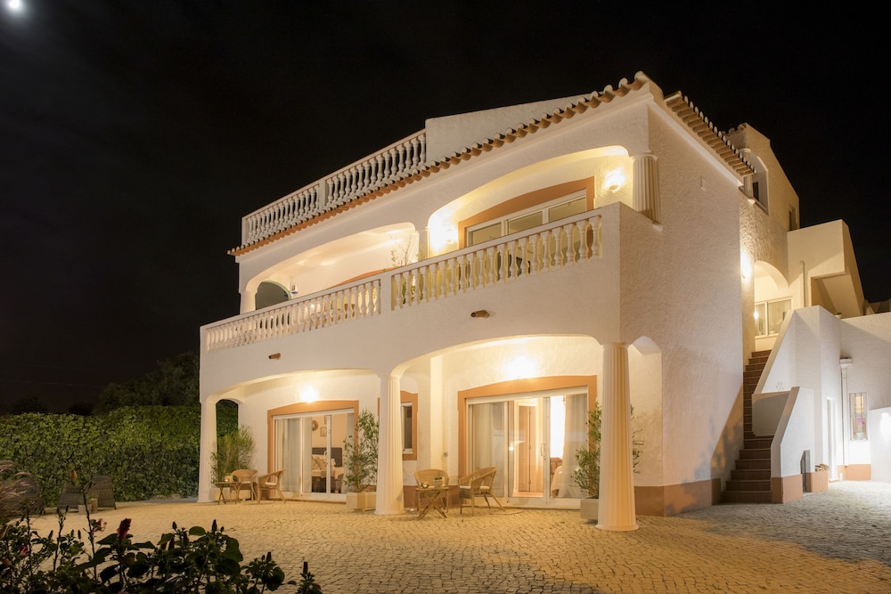 Casa Luisandra 1/50