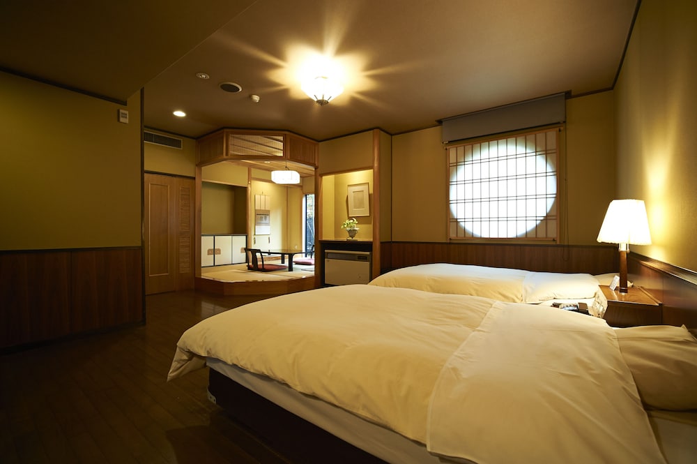 Hotel Kazahaya 11/69