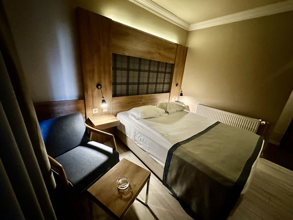 Otel Laodikya 27/50