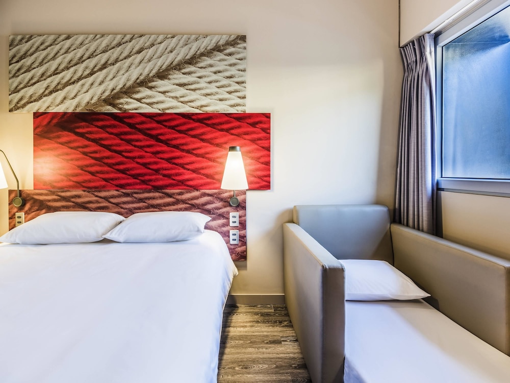 Ibis Cali Granada 20/75