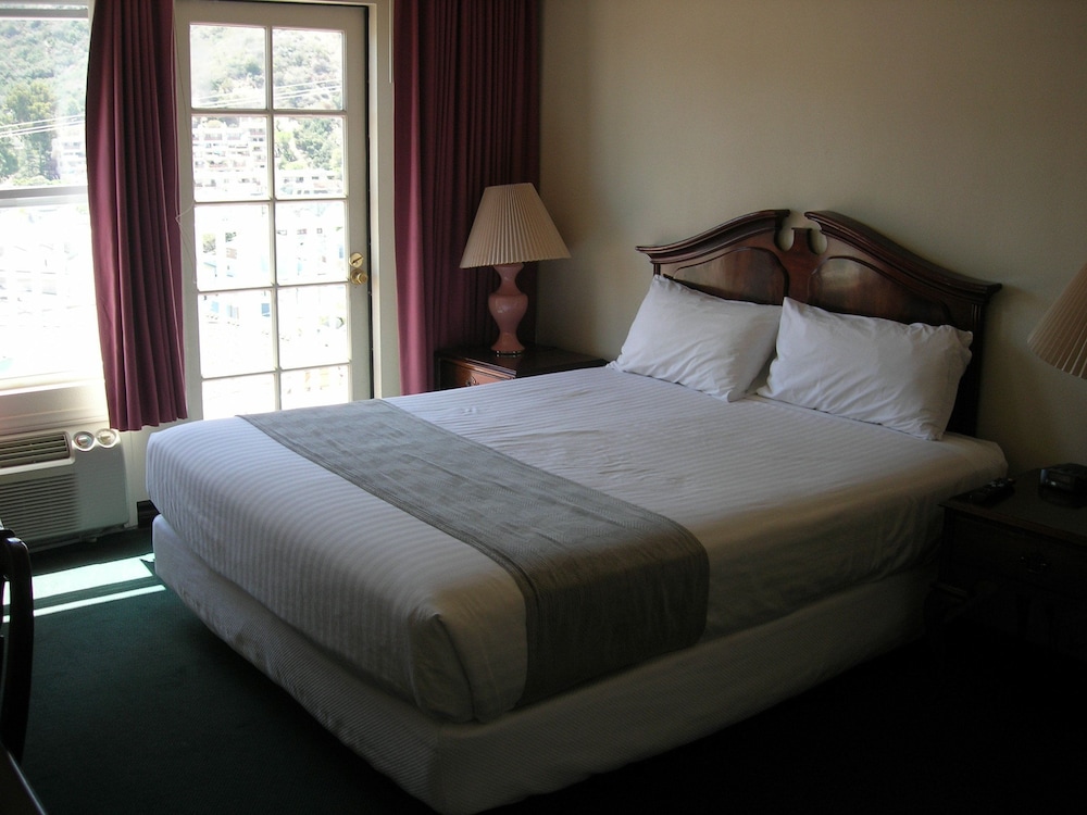Hotel St. Lauren 7/27