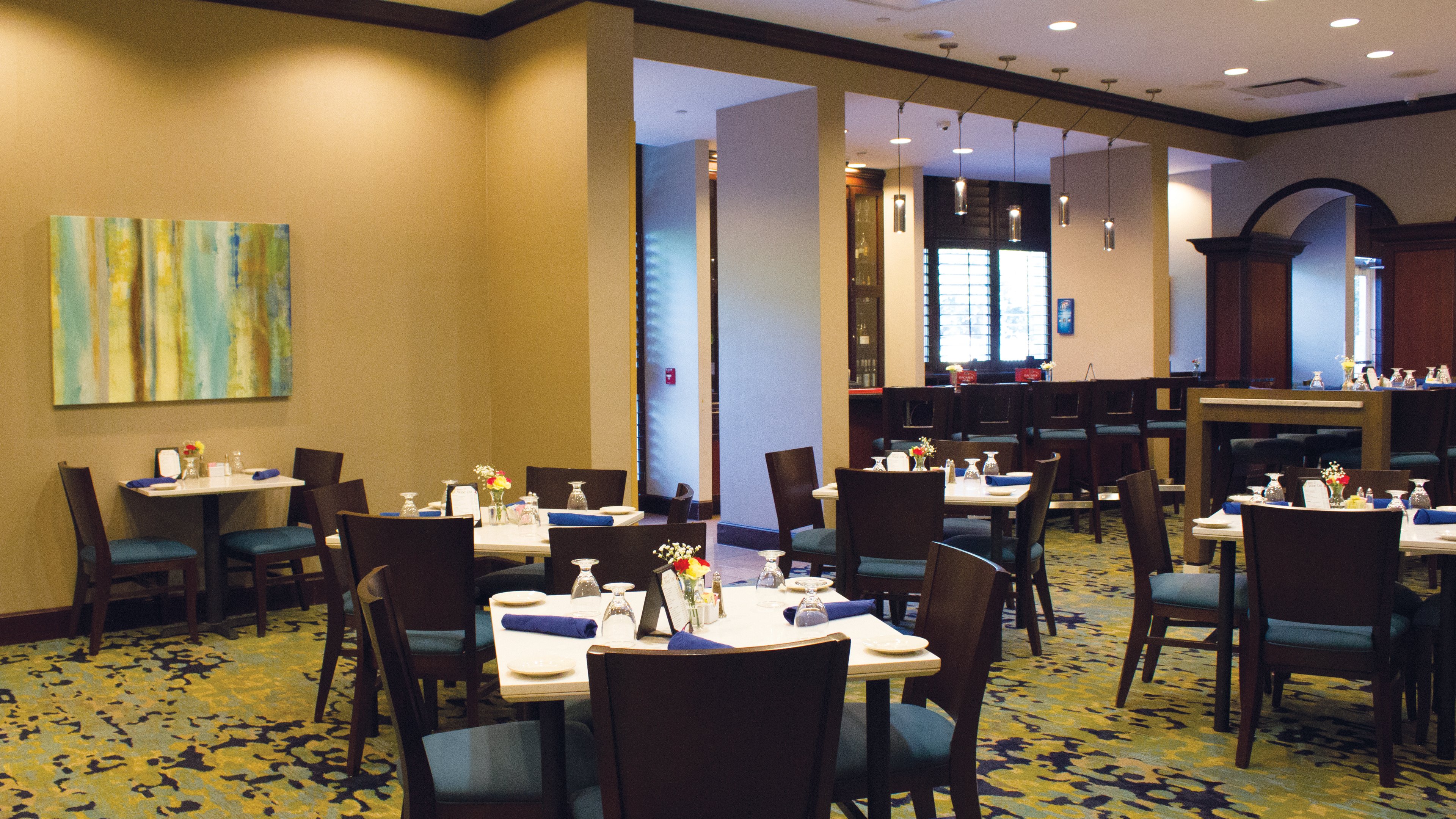 Holiday Inn Hotel Suites Tallahassee Conference Center N 47/62