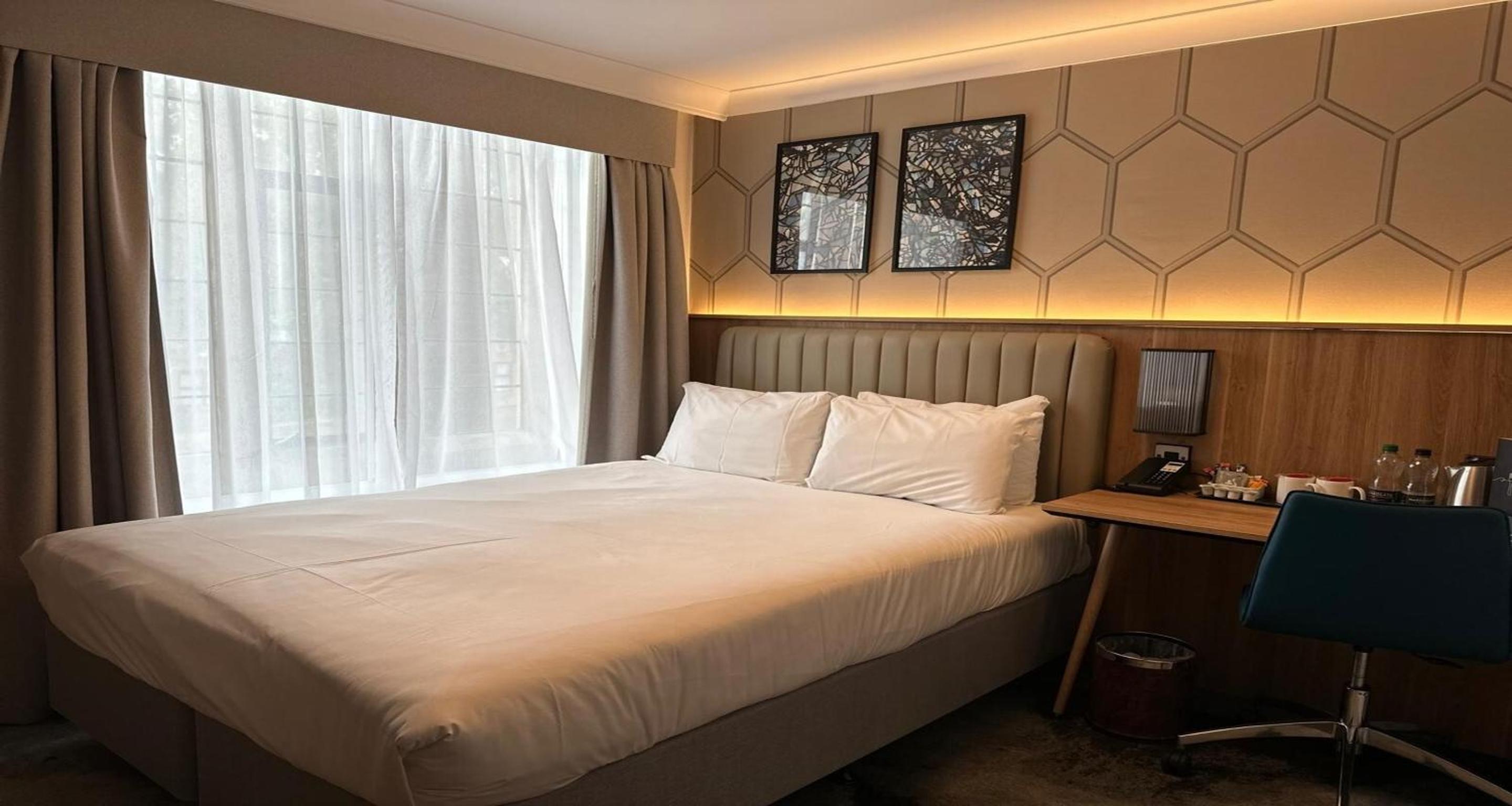 Standard, Double Bed