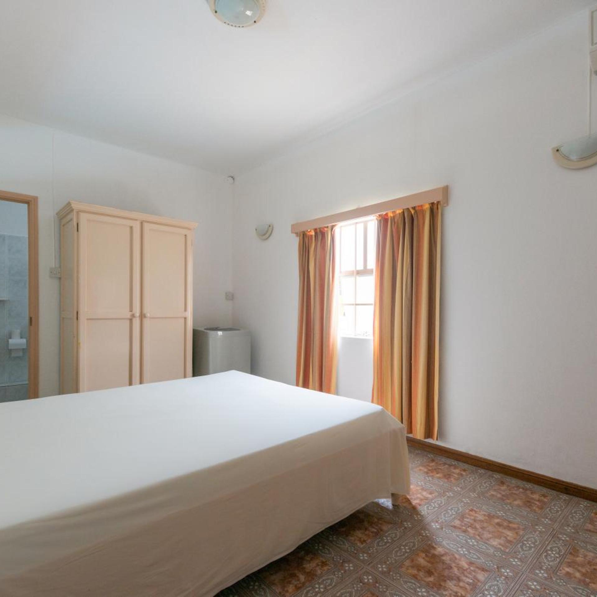 2 BEDROOMS, APARTMENT