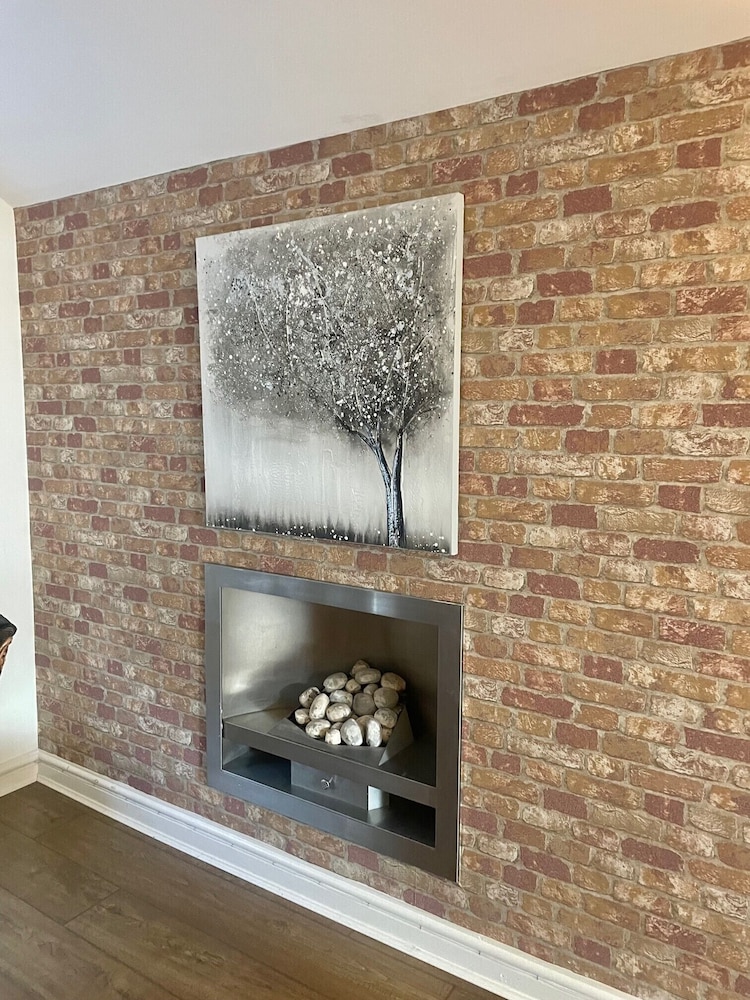 Beach House 3 Bed Penthouse Apartment 50/50