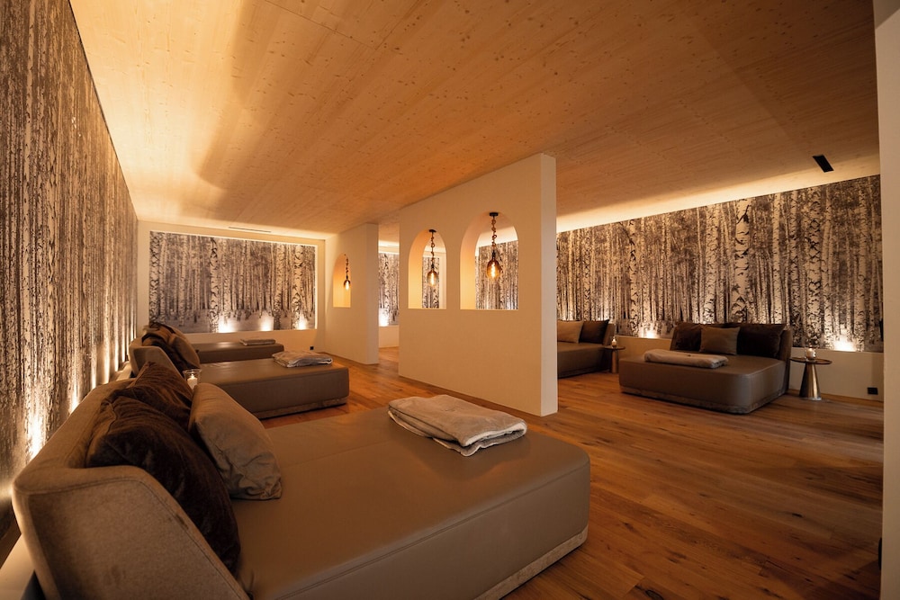 PARKHOTEL RESIDENCE 32/69