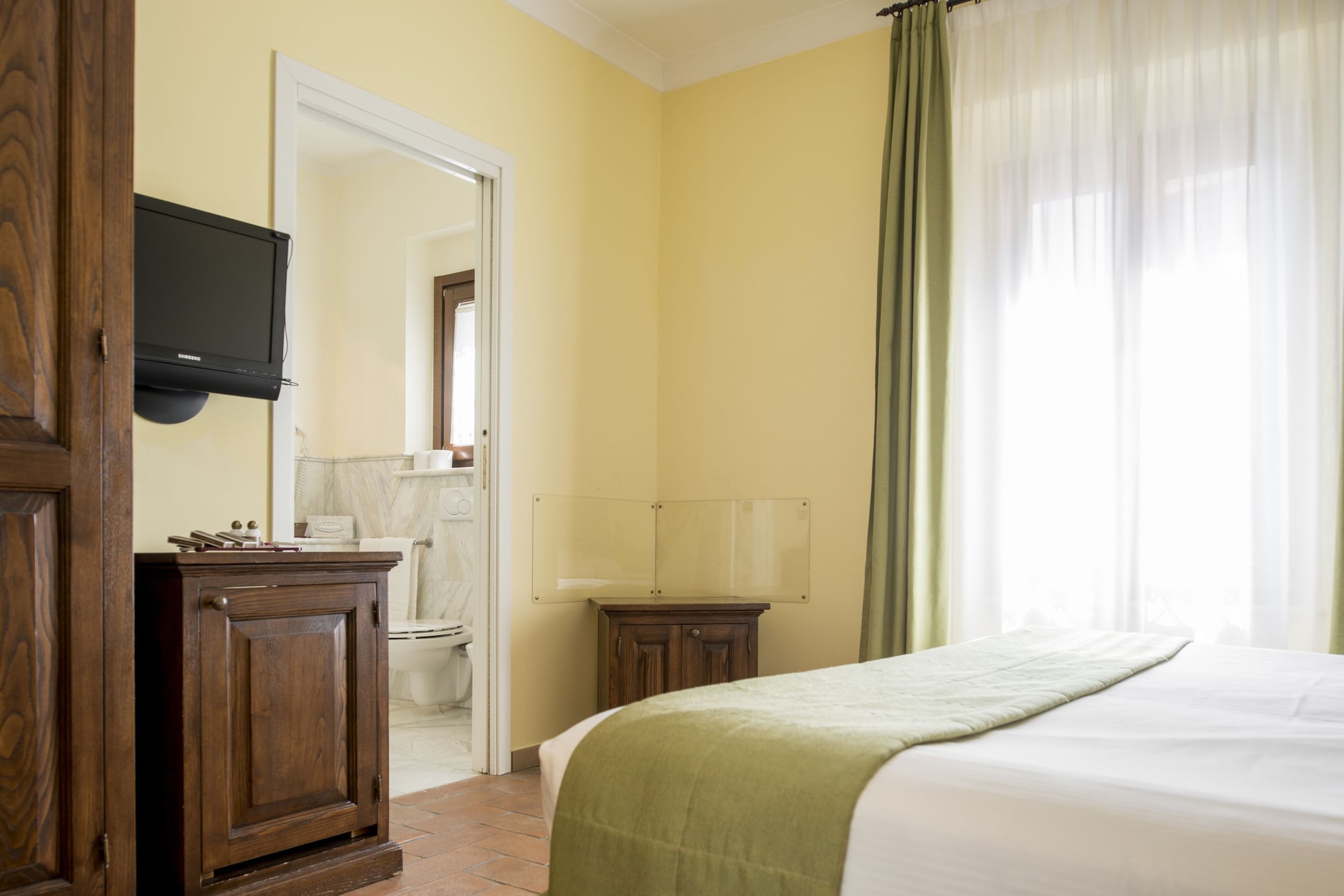 rooms