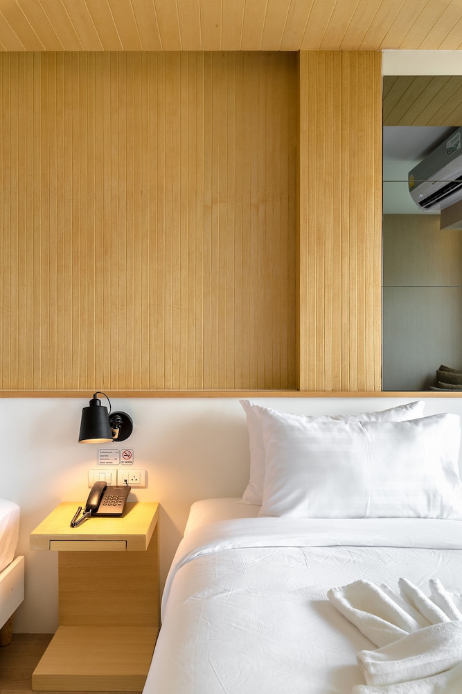 Hinn - Namm Hotel 20/45