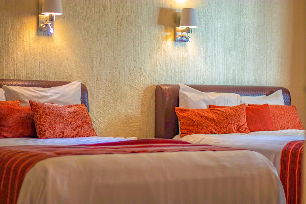 Luna Palace Hotel and Suites 23/65