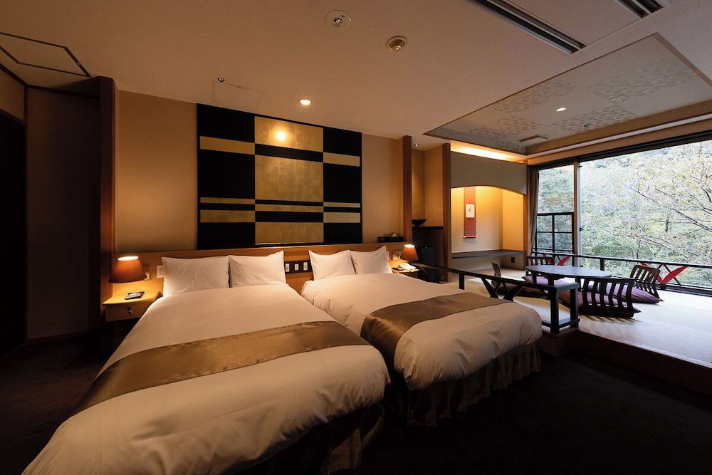Twin Beds, 2 Futon Beds, Outdoor Bath