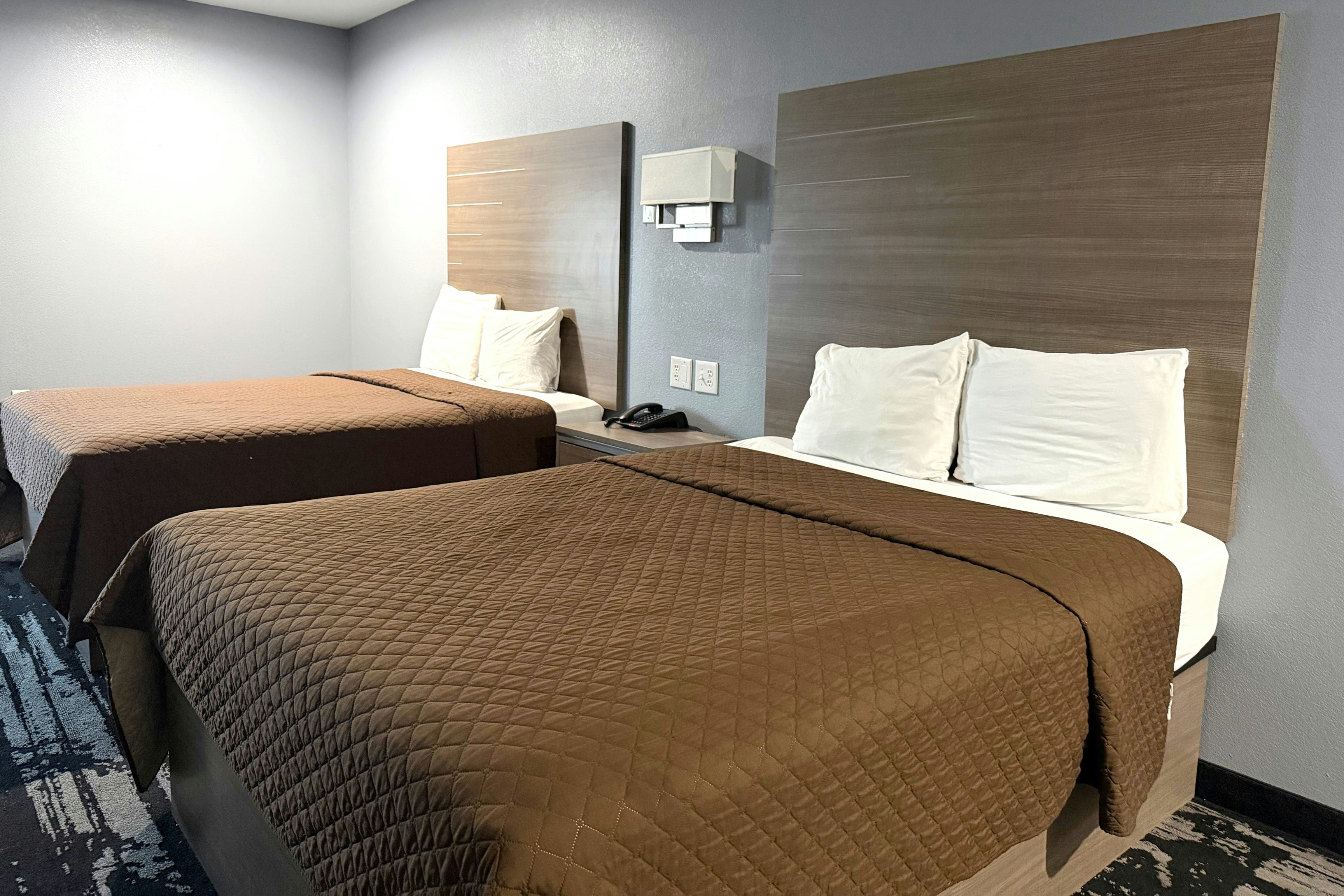 2 Queen Beds Suite Non-Smoking