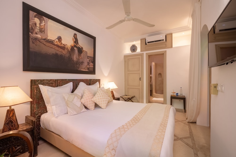 Riad Alma 18/72