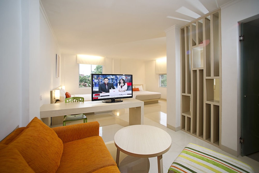 Zuri Express Hotel Pekanbaru 25/33