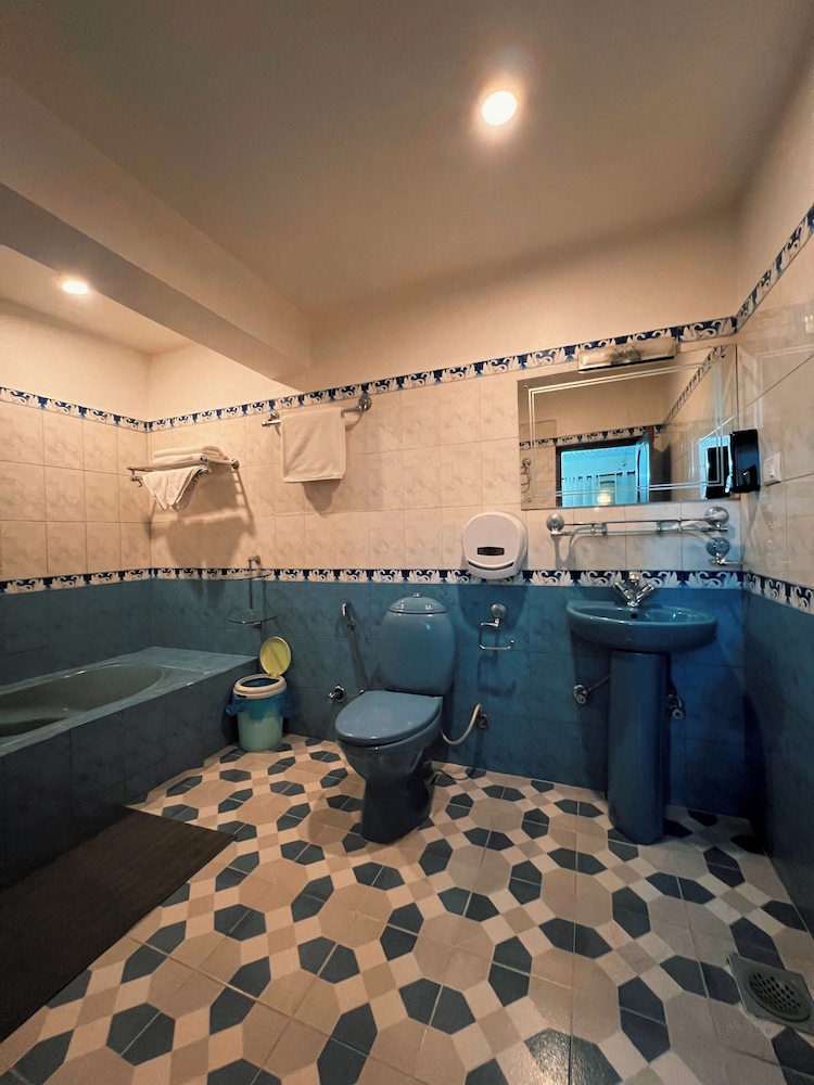 Bodhi Inn & Suite 33/50
