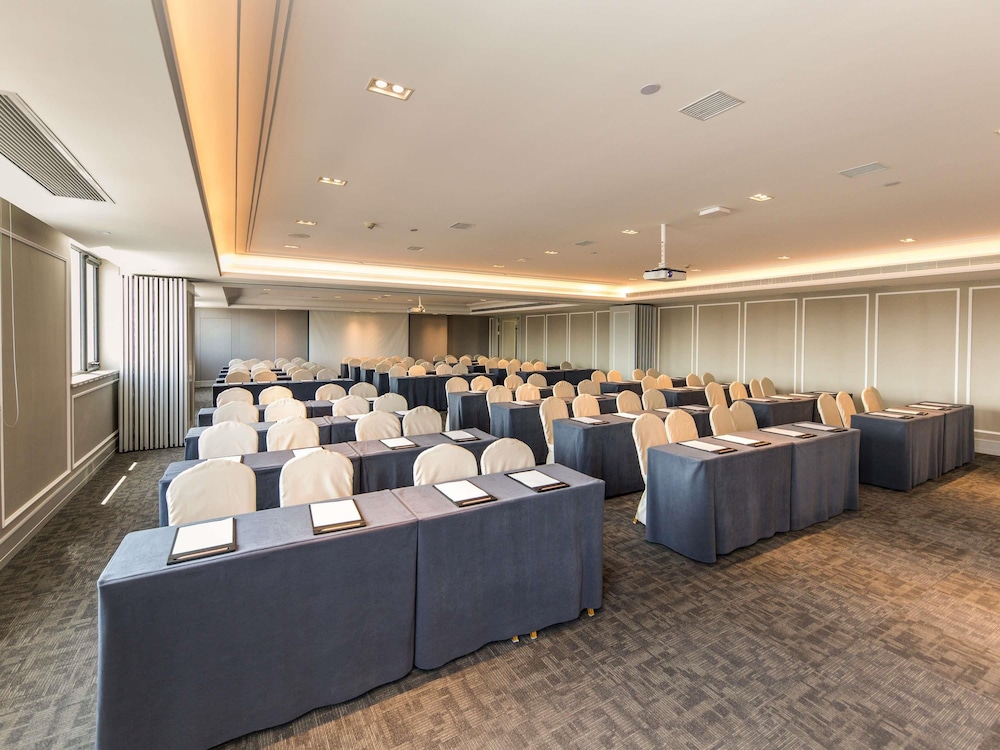 Mercure Xian City Centre 50/56