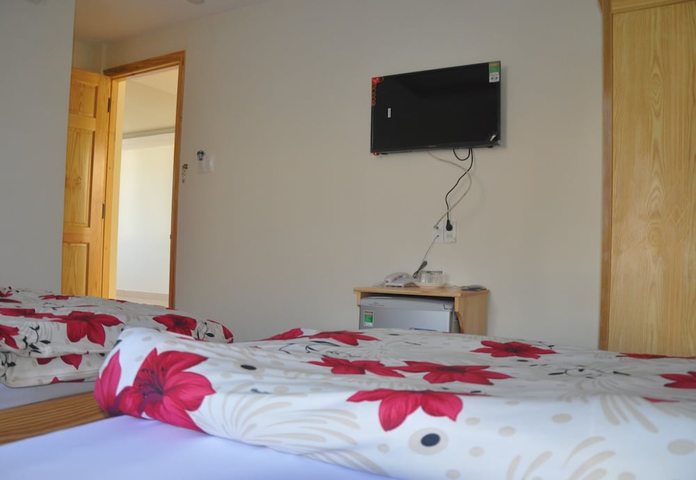 Hoang Nguyen Hotel 18/50