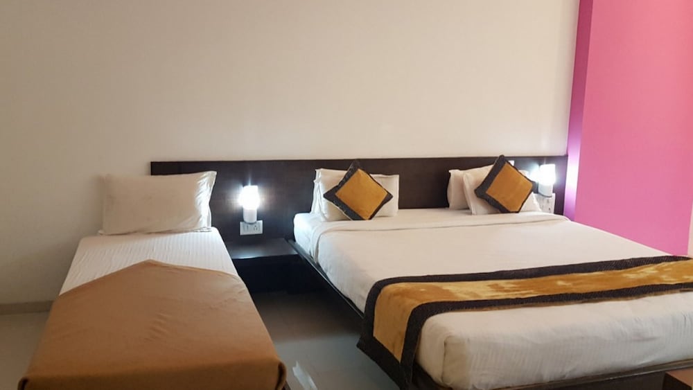 Hotel Golden View 8/29