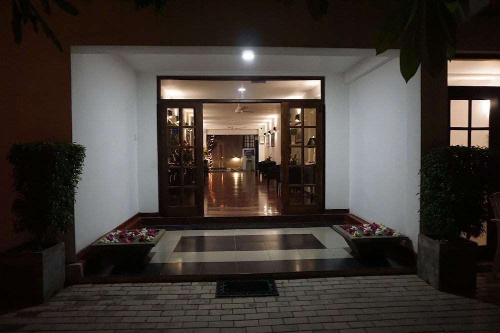 The Villa In Lavinia 35/57