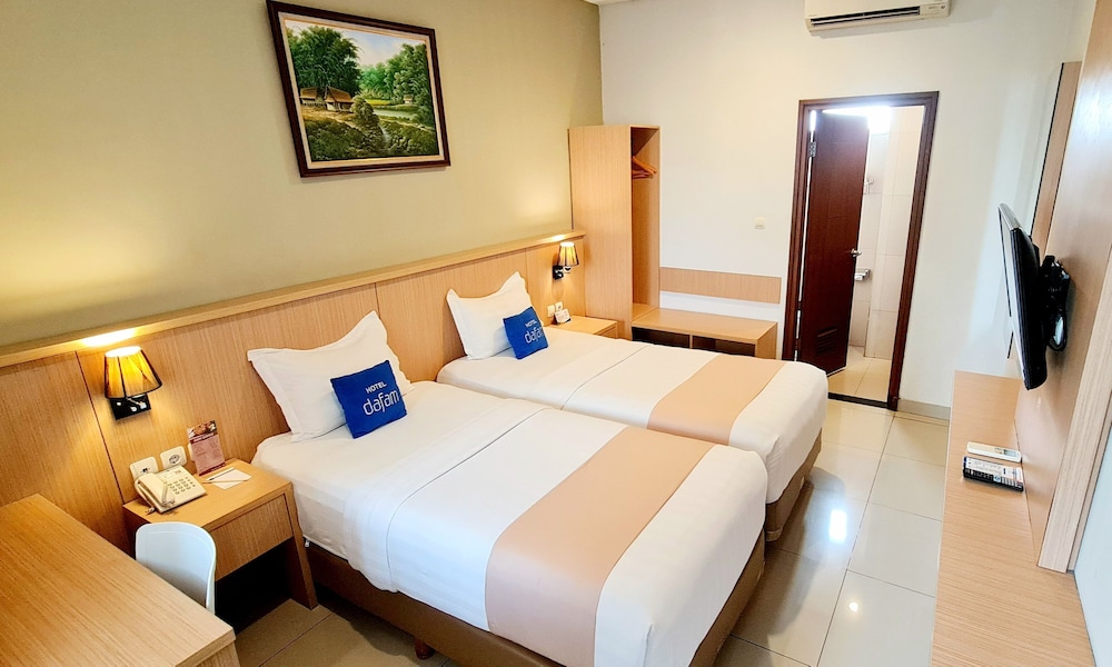Hotel Dafam Rio Bandung 17/59