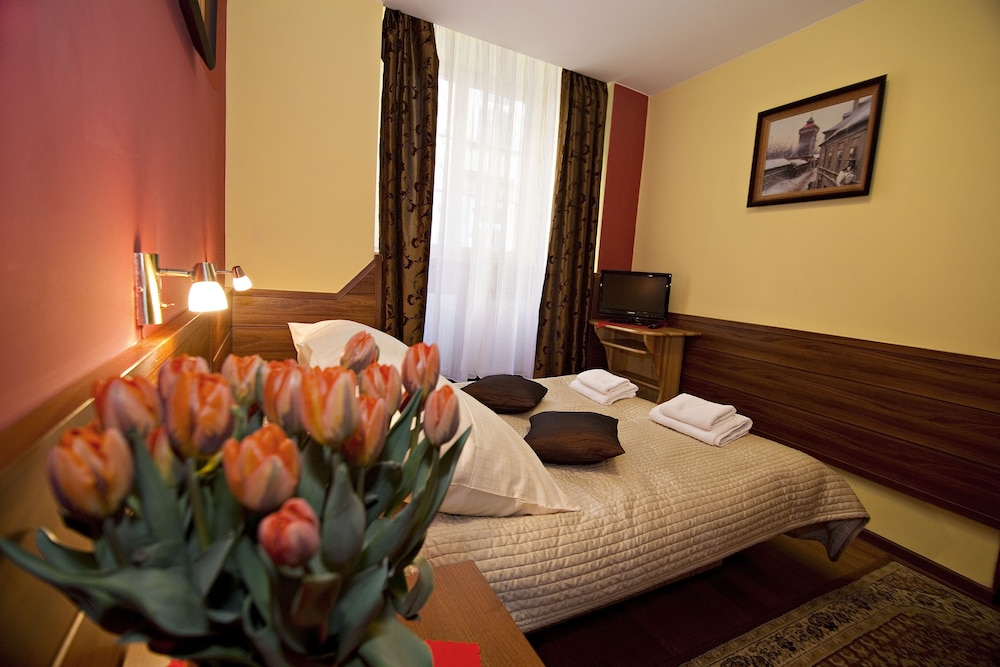 Unikat Guest Rooms 37/72
