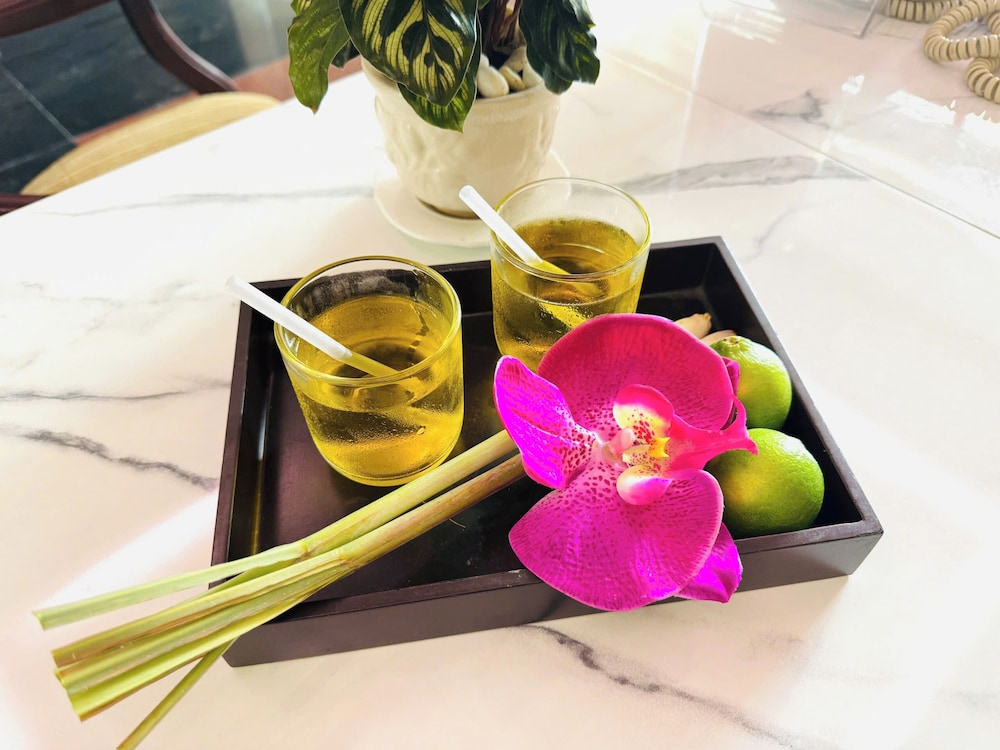 Hoang Thanh Thuy Hotel 1 59/77