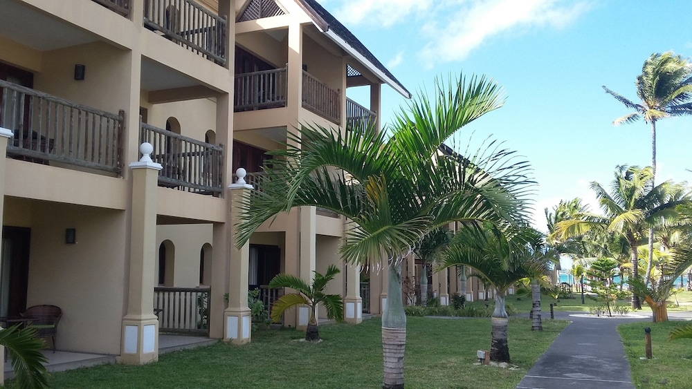 Jalsa Beach Hotel and Spa 33/35