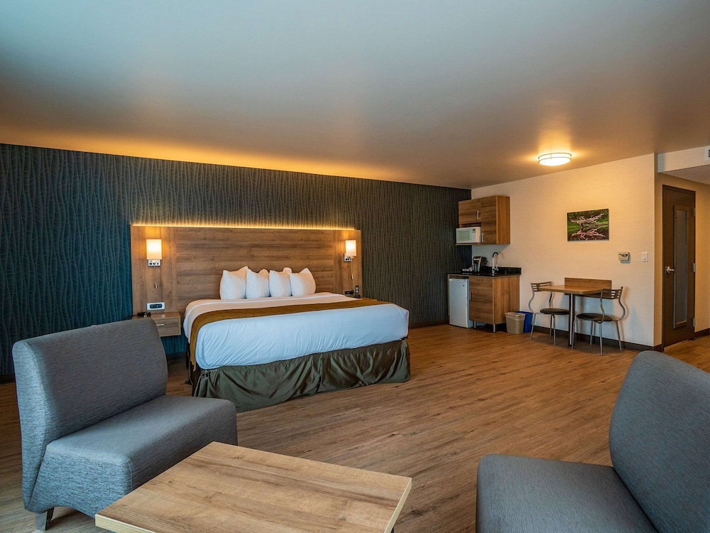 Quality Suites Drummondville 31/43