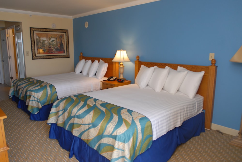 Aqua Beach Inn 17/53