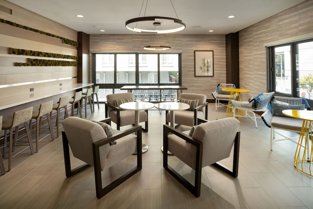 Residence Inn by Marriott Oakland Downtown 23/42