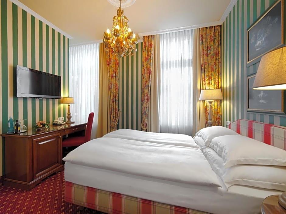 Hotel City House 11/53
