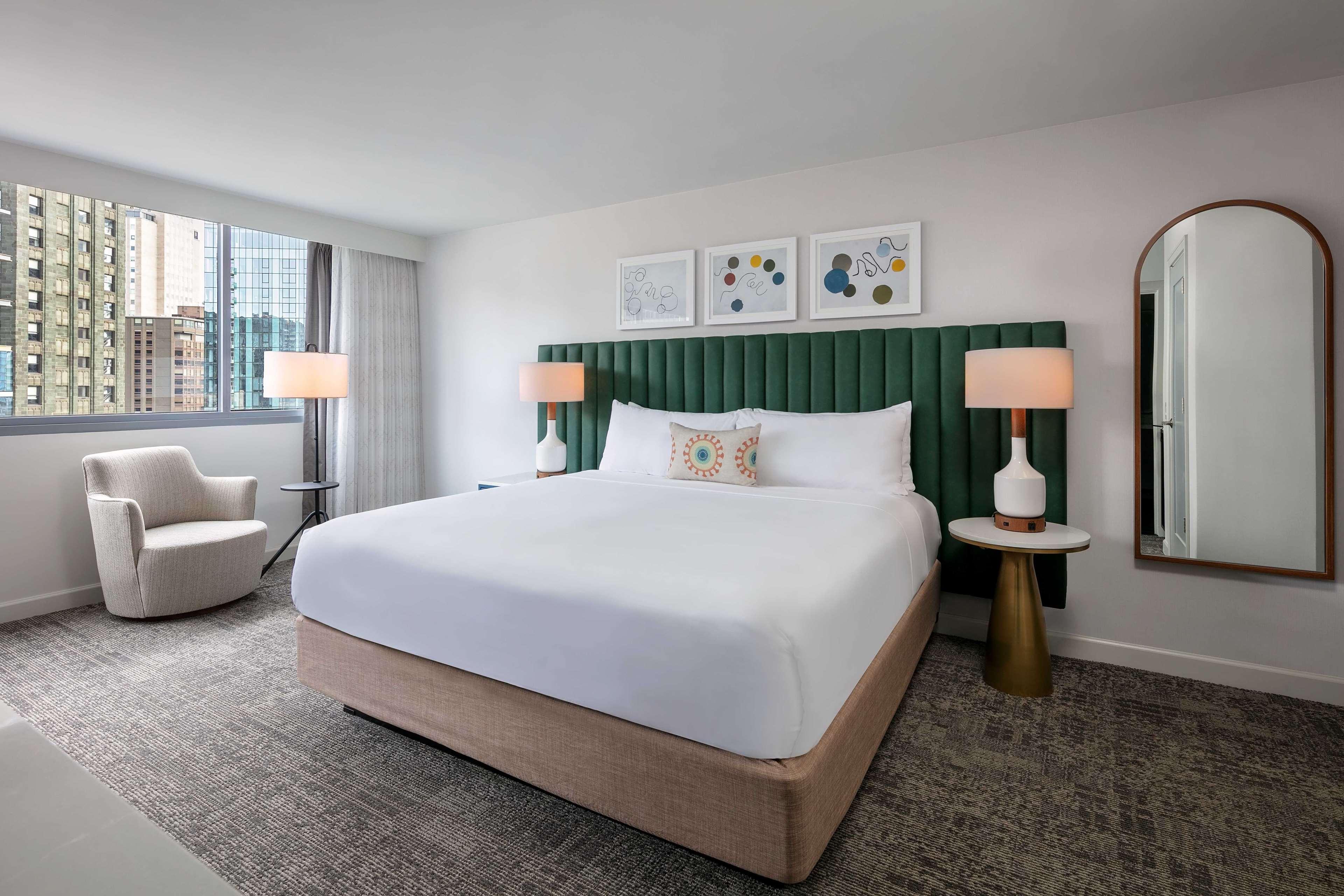 1 Bedroom, Royal, Suite, King Bed