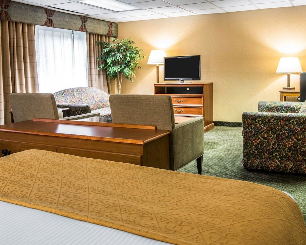 Quality Inn Southfield - Detroit 13/39