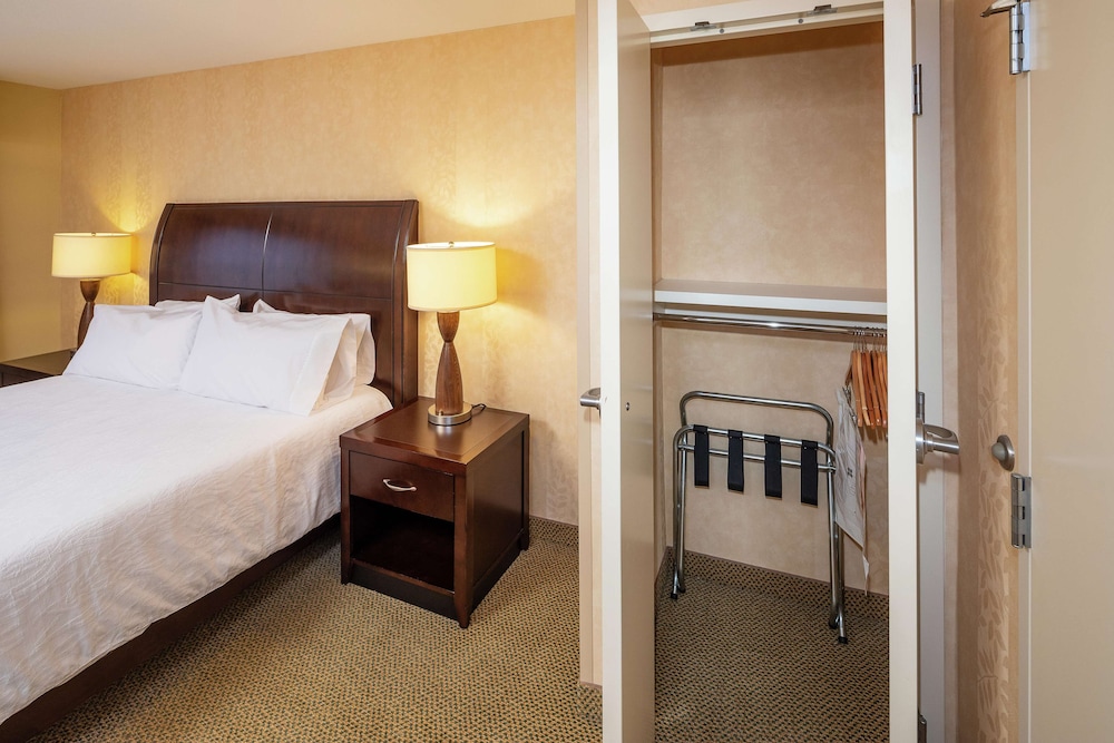 Hilton Garden Inn Sioux Falls South 15/61