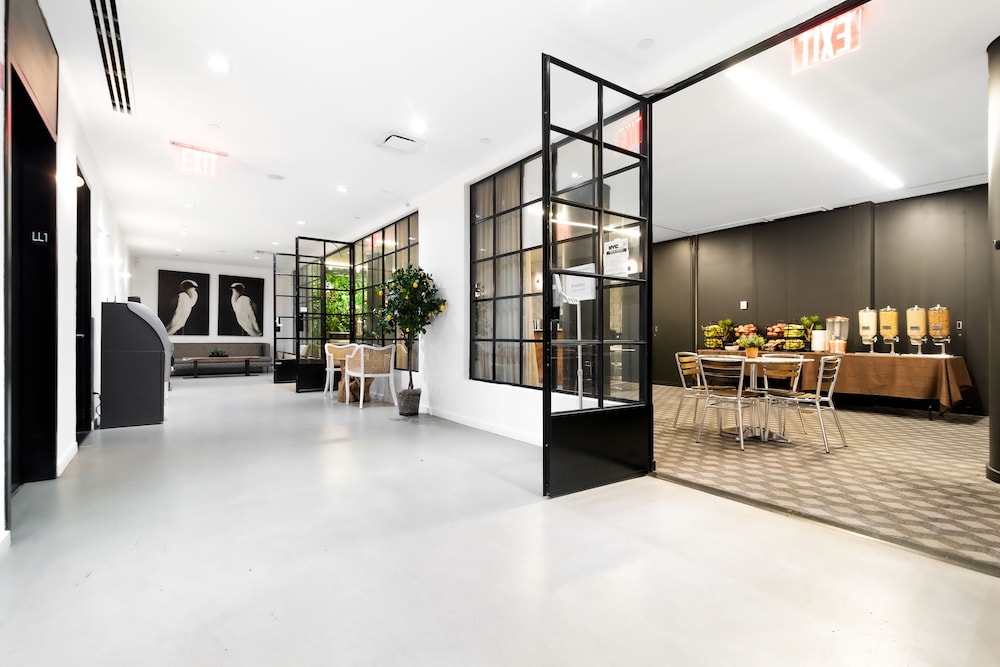 Truss Hotel Times Square 15/64
