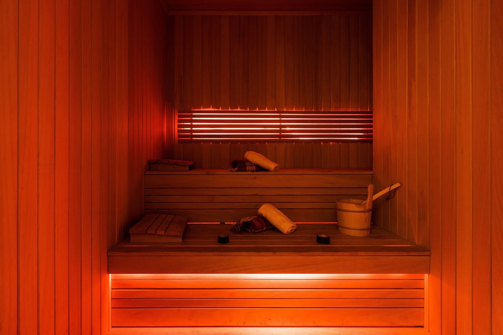 Mari Suites Hotel 42/63