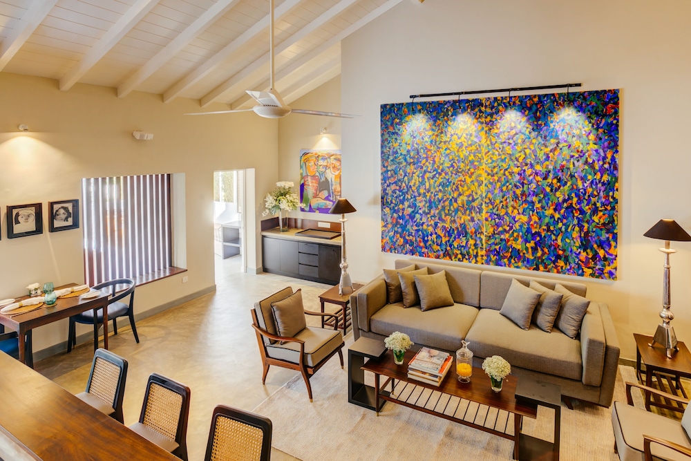 Taru Villas-Lake Lodge 41/49