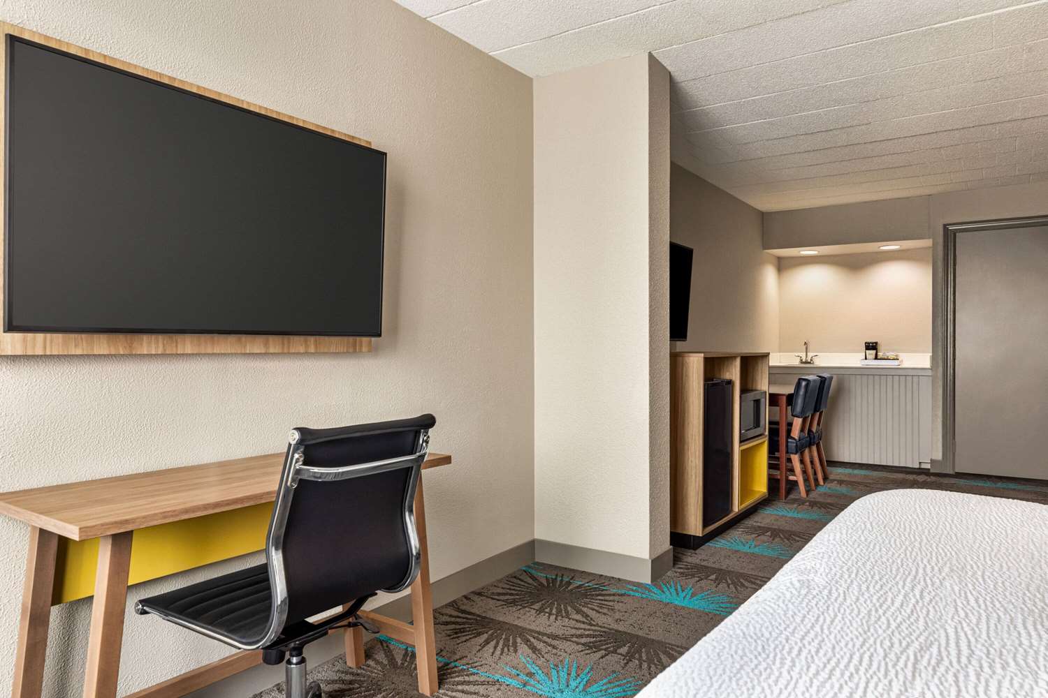 Days Hotel By Wyndham Allentown Airport / Lehigh Valley 44/47