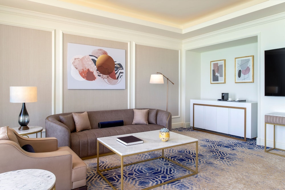 The St. Regis Doha 52/75