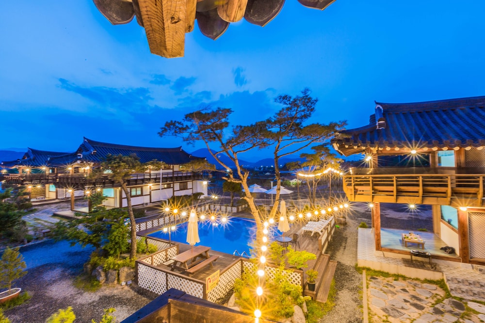 Gyeongju West Namsan Hanok Pension 39/50