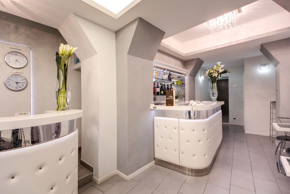 Relais Fontana di Trevi 3/64