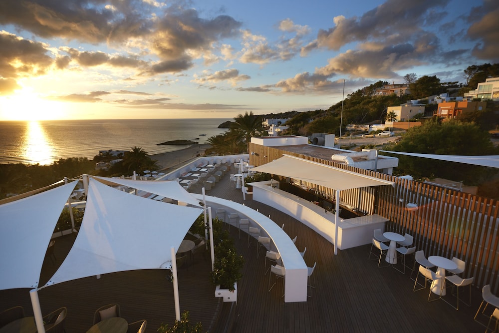 INSOTEL TARIDA BEACH SENSATORI RESORT 38/50